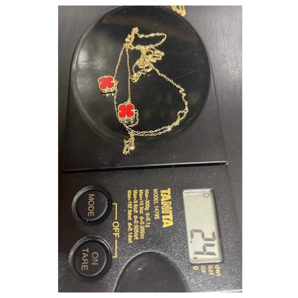 18k Solid Gold Clover Layered Necklace - Picture 3 of 5